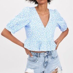 Zara blue and white ditsy floral puff sleeve top | M